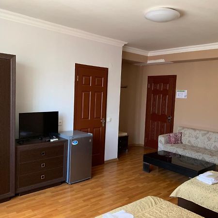 Prestige Hotel Batumi Kültér fotó