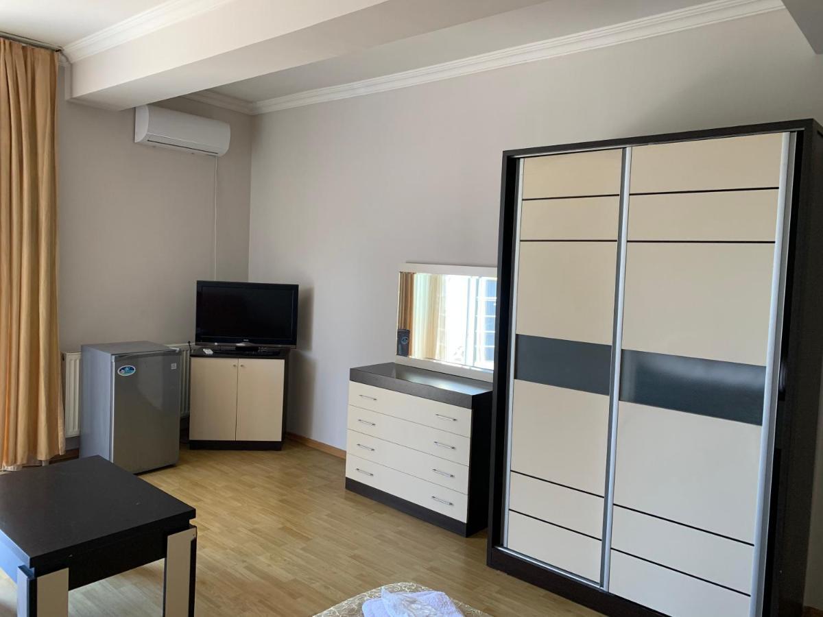 Prestige Hotel Batumi Kültér fotó