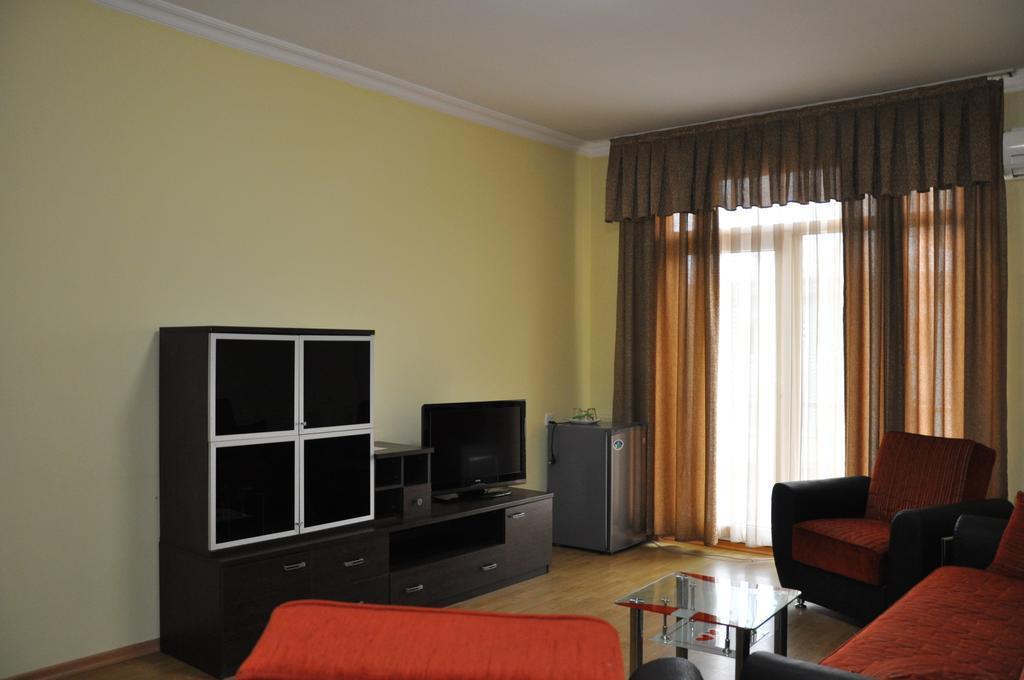 Prestige Hotel Batumi Szoba fotó
