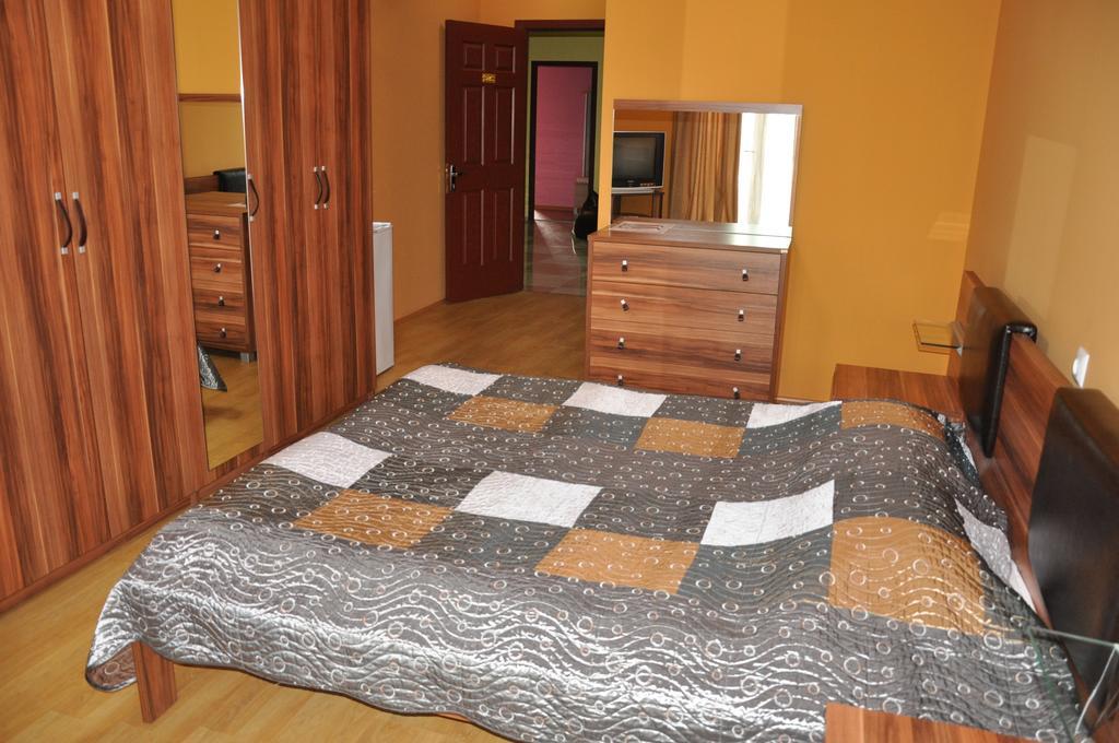 Prestige Hotel Batumi Kültér fotó