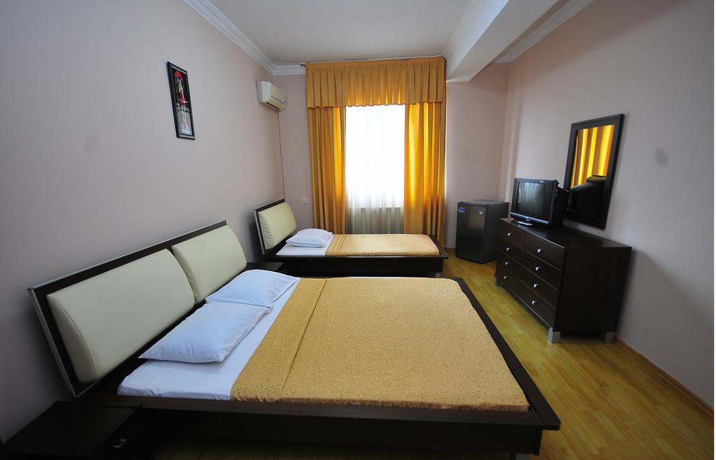 Prestige Hotel Batumi Kültér fotó