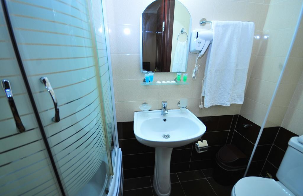 Prestige Hotel Batumi Kültér fotó