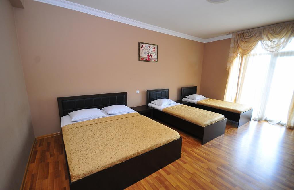 Prestige Hotel Batumi Kültér fotó