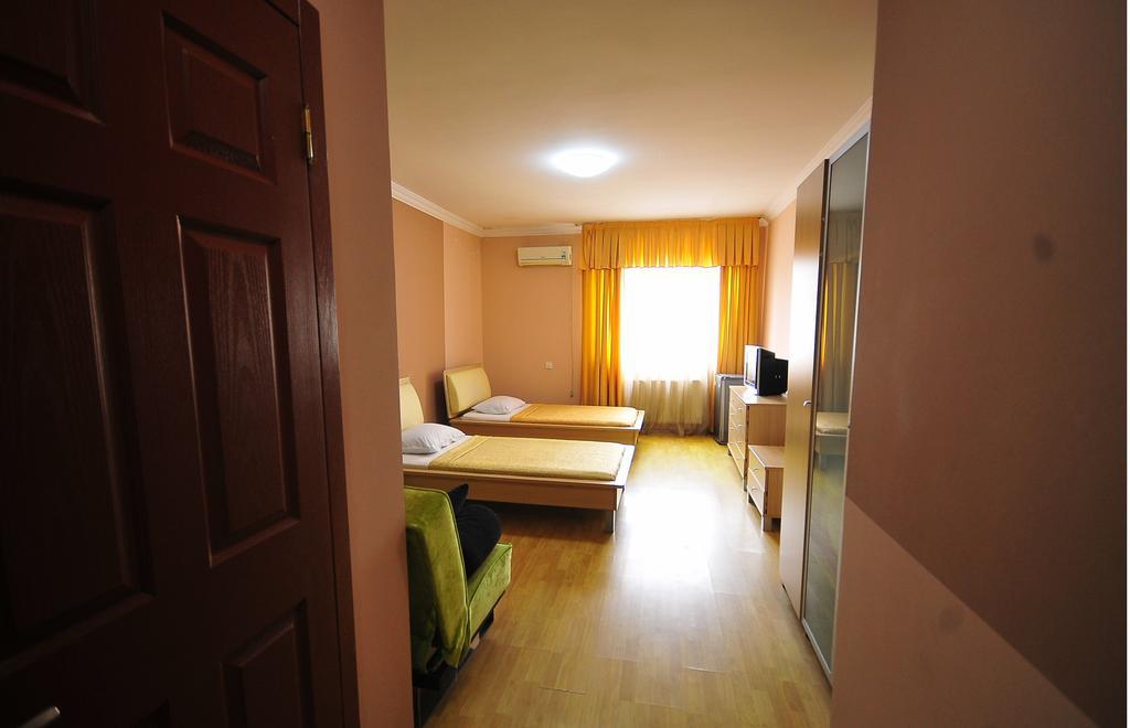 Prestige Hotel Batumi Kültér fotó