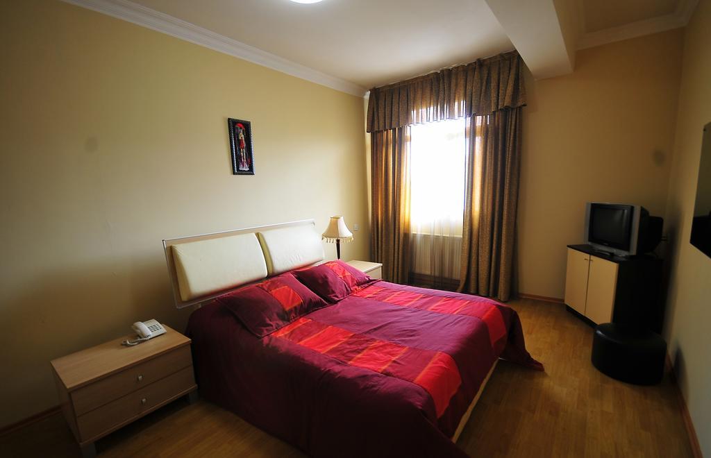 Prestige Hotel Batumi Kültér fotó