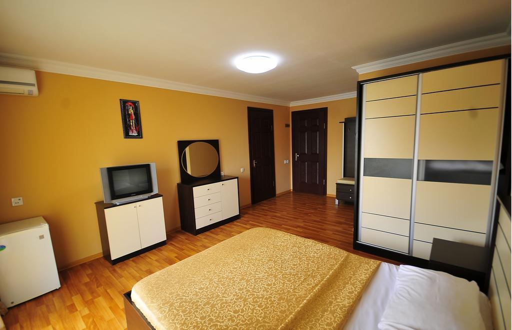 Prestige Hotel Batumi Kültér fotó